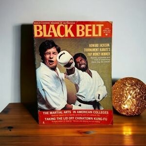 Vintage April 1974 Magazine BLACK BELT Magazine Sport Fan Collectible Magazine